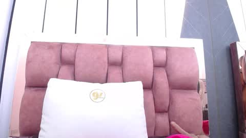 arianna pearl online show from December 16, 1:50 pm