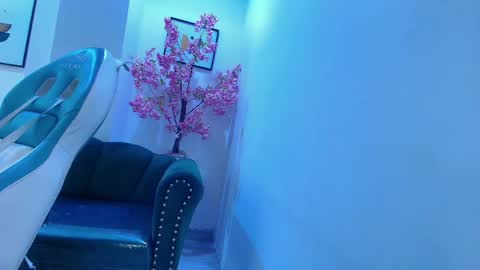 arianna_sweeet online show from June 4, 3:34 am
