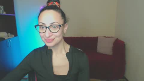 Arianna online show from February 11, 10:07 pm