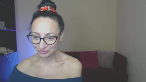 Arianna online show from February 13, 1:05 pm