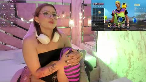 Aria online show from November 20, 2:47 pm