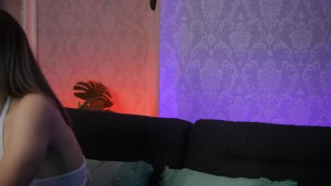 Aria  online show from June 8, 10:21 pm
