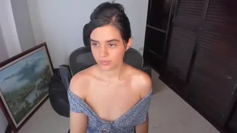 Ariel Pink Diamond online show from December 1, 8:18 pm