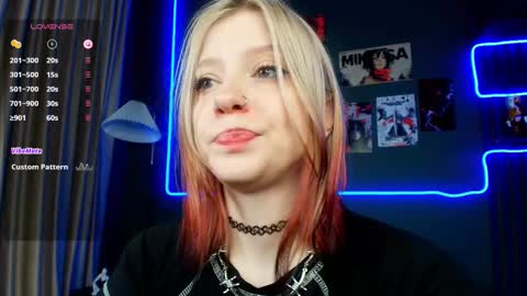 Ariel online show from March 26, 3:50 pm