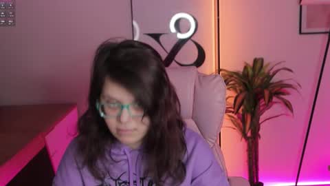 Ariell Mini online show from February 16, 1:09 pm