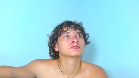 Ariel Aoir online show from April 9, 12:58 am