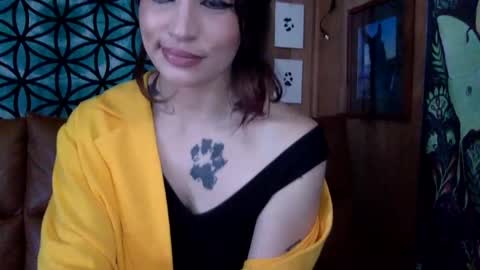 ariel  colin when hes here online show from February 22, 3:58 pm