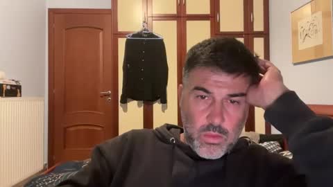 share online show from November 3, 11:28 pm