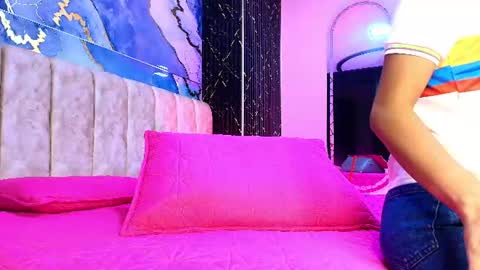 Arleth  online show from June 18, 3:12 am