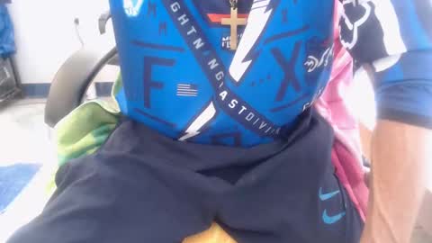 armaduradeacero online show from February 2, 7:46 pm