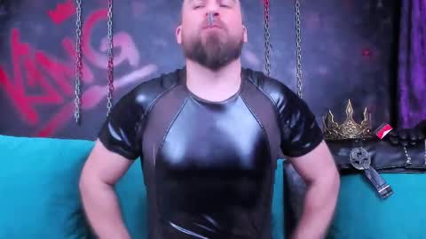 Armando online show from April 3, 9:44 pm