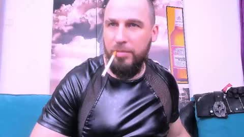 Armando online show from February 25, 10:53 pm