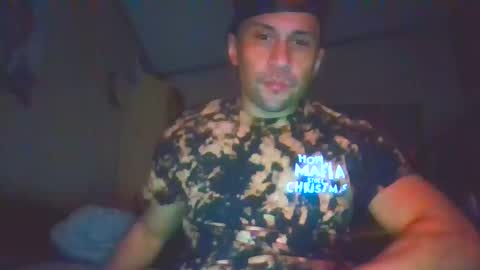 aroddriguezz2020 online show from March 11, 9:02 am