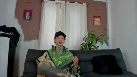 Snapshot of aron_ford chatting on October 4, 1:20 pm Aron ford online show from October 4, 1:20 pm