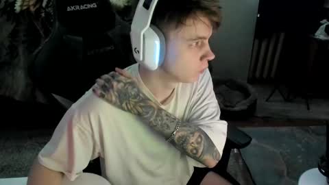 biggest penis  online show from March 4, 8:44 am