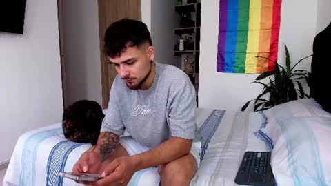 Aron Santoro online show from June 22, 5:09 pm