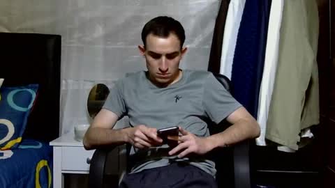 Aron G Franco online show from April 24, 6:43 pm