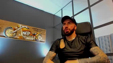 AronGrant online show from February 13, 11:24 am