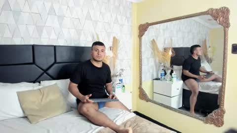 AronOlsen online show from March 13, 1:53 am