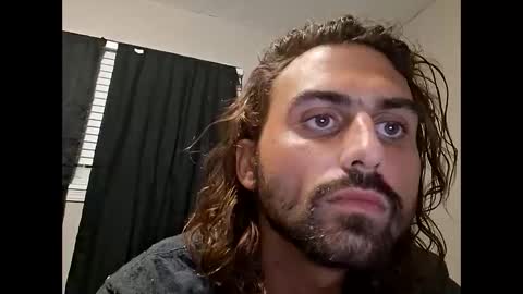 Snapshot of arranarnett1 chatting on October 5, 4:43 am Arran Arnett online show from October 5, 4:43 am