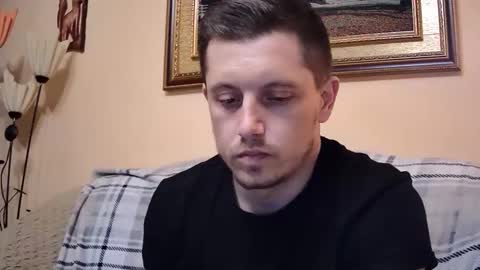 arromwilliam90 online show from May 8, 1:33 am