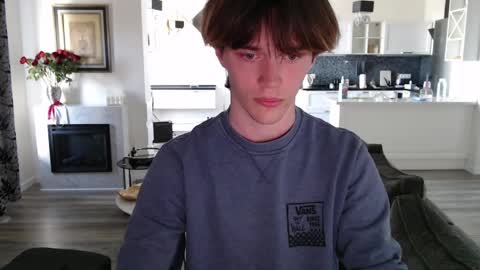 Arthur online show from May 6, 2:23 pm