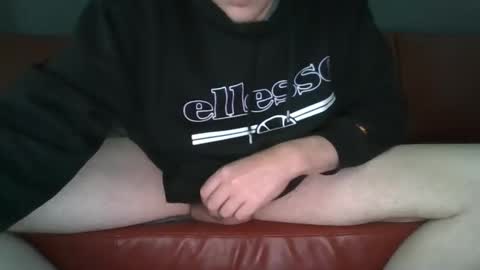 Snapshot of arthure944491 chatting on September 27, 1:09 pm arthure944491 online show from September 27, 1:09 pm