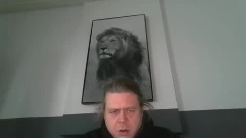 Snapshot of arthure944491 chatting on October 10, 11:27 am arthure944491 online show from October 10, 11:27 am