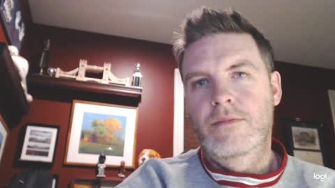 Snapshot of artofsax chatting on December 7, 11:34 am artofsax online show from December 7, 11:34 am