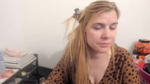 MIA online show from April 5, 7:22 pm