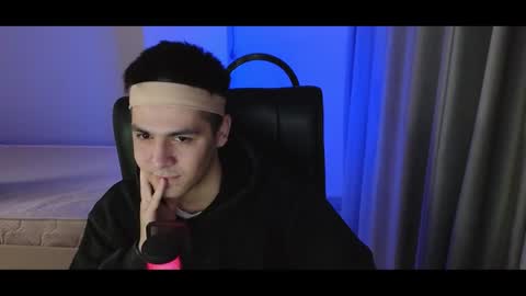 Artur Cumalot online show from February 8, 3:31 pm