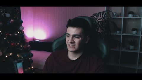 Artur Cumalot online show from December 3, 11:40 pm