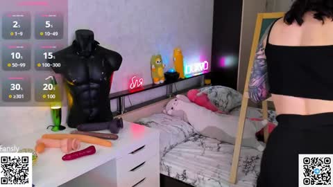 Arya  Fn  Talented Arya   online show from December 17, 3:06 am