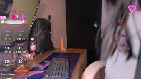 aryahmoon online show from March 18, 3:12 am