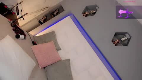 aryajanee online show from April 8, 5:43 am