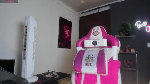 Arya Parker online show from June 19, 3:18 pm