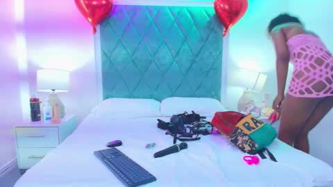 asha_zuri_and_adam online show from September 22, 12:31 pm