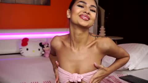 Asha online show from February 27, 9:07 pm