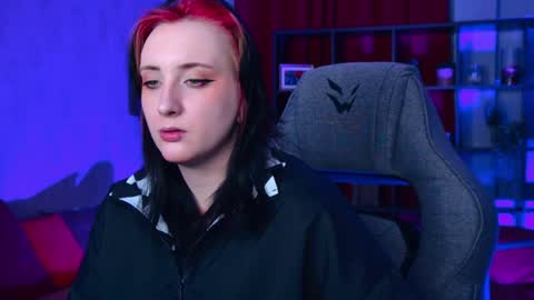 AshleyAshe  online show from April 6, 1:47 am