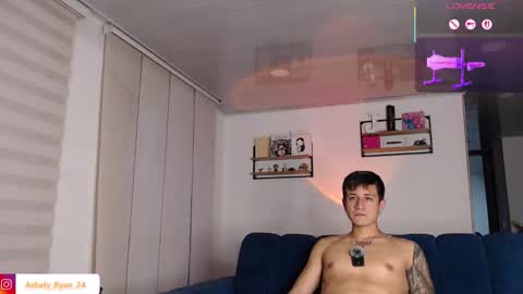 Ashley And Ryan  online show from February 3, 11:09 pm