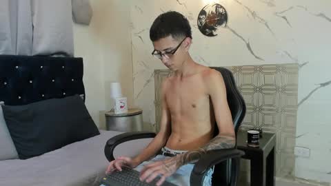   Asher  online show from April 6, 7:48 pm