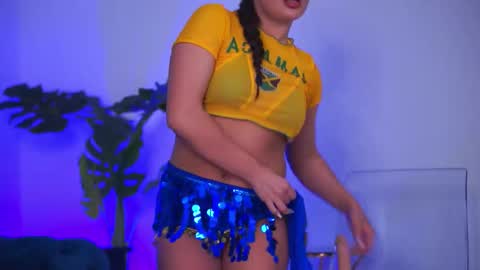 Ashley online show from March 29, 10:39 am