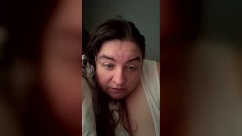 ashleightara813 online show from May 19, 12:23 pm