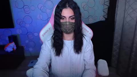 Snapshot of ashley__cooper__ chatting on October 1, 5:28 am   Yasmina   online show from October 1, 5:28 am
