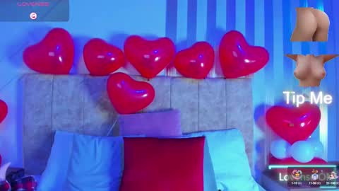 Snapshot of ashley__foxx_ chatting on February 14, 6:40 pm ashley online show from February 14, 6:40 pm