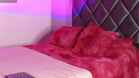 Ashley online show from March 3, 9:22 pm