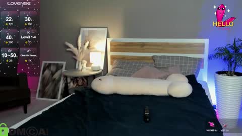 Ashley Allison online show from December 8, 5:55 pm