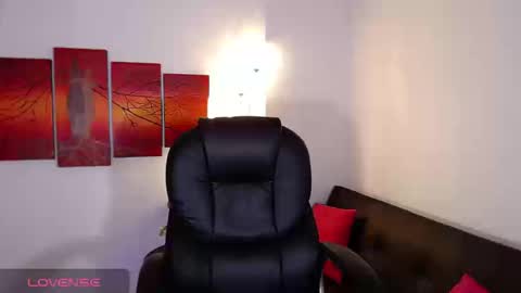 ashley_amoret94 online show from September 12, 2:13 am