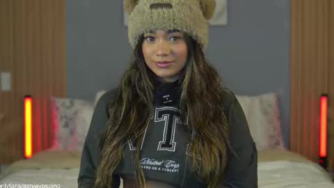  Ashley  online show from February 23, 5:01 am