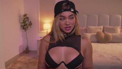  Ashley  online show from November 17, 1:41 am